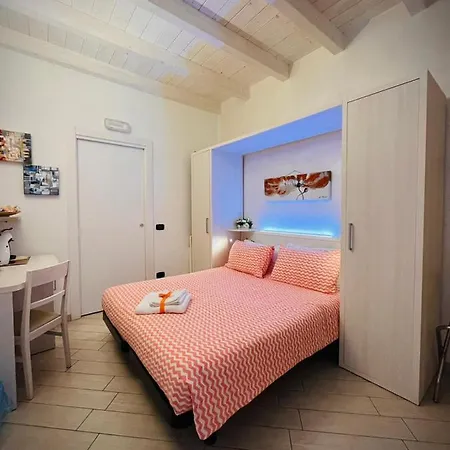 Belsorrisovarese Elegance Private Parking -with Reservation- Πανσιόν