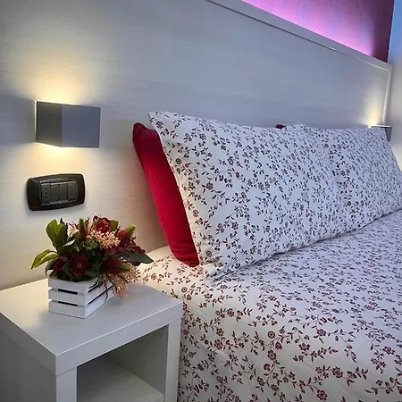 Πανσιόν Belsorrisovarese Elegance Private Parking -with Reservation- Βαρέζε