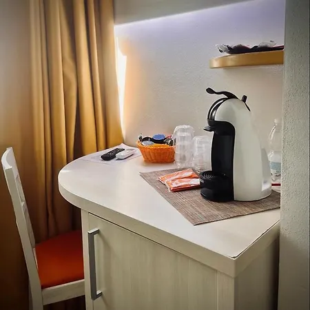 Belsorrisovarese Elegance Private Parking -with Reservation- Βαρέζε
