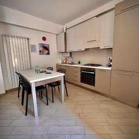 Πανσιόν Belsorrisovarese Elegance Private Parking -with Reservation-