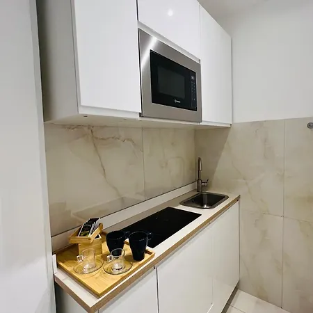 Belsorrisovarese Elegance Private Parking -with Reservation-
