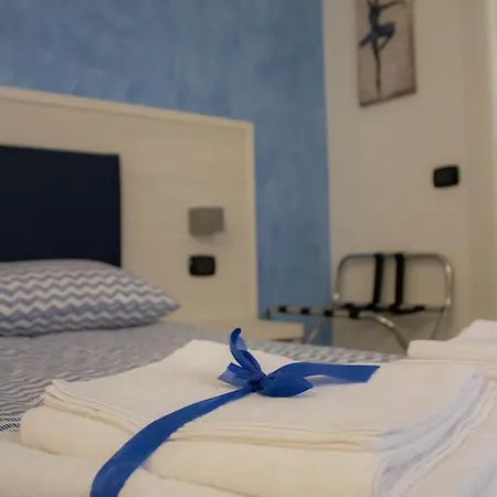 Πανσιόν Belsorrisovarese Elegance Private Parking -with Reservation- 2*