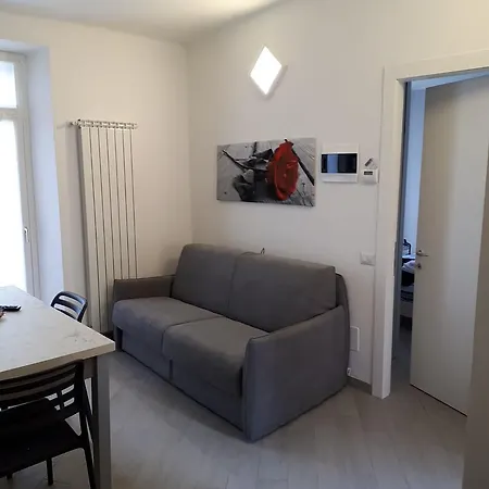 Πανσιόν Belsorrisovarese Elegance Private Parking -with Reservation- Βαρέζε