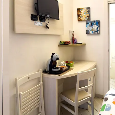 Belsorrisovarese - Boutique & - Private Parking -reservation Required- 4* バレーゼ