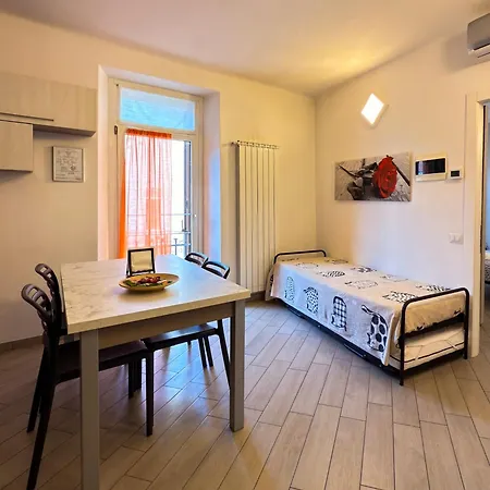 Belsorrisovarese - Boutique & - Private Parking -reservation Required- 4*