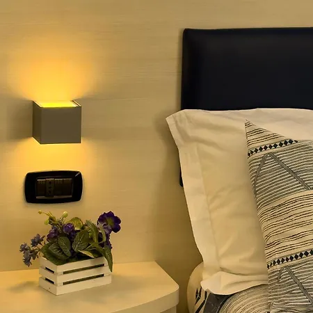 ゲストハウス Belsorrisovarese - Boutique & - Private Parking -reservation Required- 4*