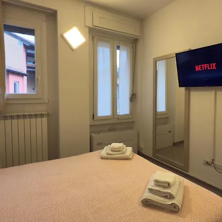 ゲストハウス Belsorrisovarese - Boutique & - Private Parking -reservation Required- 4*